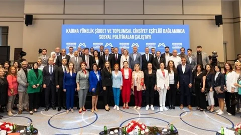 BAŞKAN SEÇER, ‘KADINA YÖNELİK ŞİDDET VE TOPLUMSAL CİNSİYET EŞİTLİĞİ BAĞLAMINDA SOSYAL POLİTİKALAR ÇALIŞTAYI’NA KATILDI
