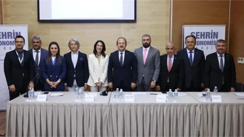 VALİ PEHLİVAN, ŞEHRİN EKONOMİSİ MERSİN PROGRAMINA KATILDI