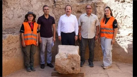 VALİ PEHLİVAN, 2000 YILLIK ANEMURİUM ANTİK KENTİ’NDE BULUNAN SPORCU YAZITI HAKKINDA AÇIKLAMALAR YAPTI