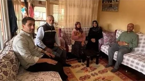 Büyüklere Vefa Zamanı Projesi Devam Ediyor