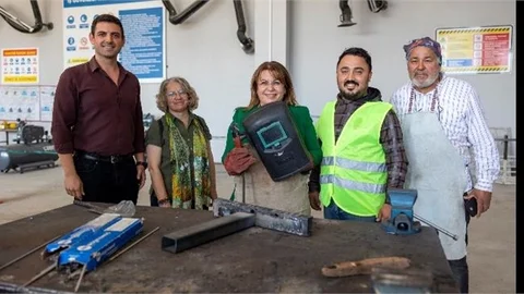 SOSYAL POLİTİKALAR OFİSİ BEĞENİ TOPLAMAYA DEVAM EDİYOR