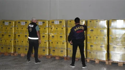 MERSİN POLİSİ ROTA DEĞİŞTİRİP DOLANDIRANLARI YAKALADI