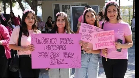 TARSUS'TA "MEME KANSERİ FARKINDALIK AYI" ETKİNLİĞİ