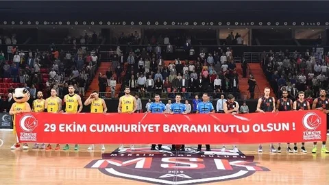 MSK’DAN MERSİNLİLERE CUMHURİYET BAYRAMI ARMAĞANI