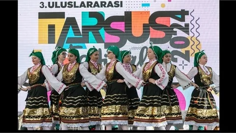 BÜYÜKŞEHİR’İN ‘3. ULUSLARARASI TARSUS FESTİVALİ’ RENGARENK BAŞLADI'