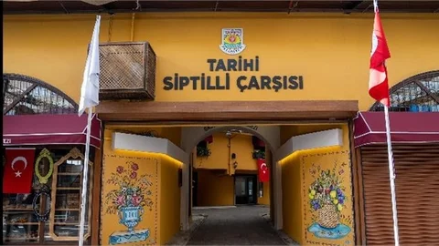 TARSUS GASTRONOMİ MERKEZİ, FESTİVALLE BİRLİKTE KAPILARINI AÇTI