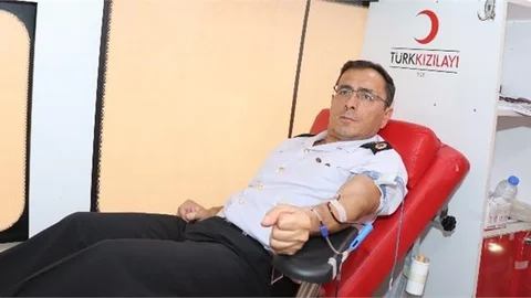 JANDARMA’DAN KAN BAĞIŞINA DESTEK