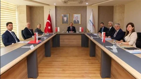 VALİ PEHLİVAN BAŞKANLIĞINDA, MERSİN TEKNOLOJİ GELİŞTİRME TOPLANTISI YAPILDI