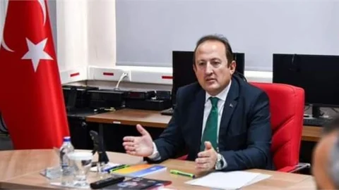 VALİ PEHLİVAN BAŞKANLIĞINDA, ASAYİŞ, GÜVENLİK VE KOORDİNASYON TOPLANTILARI GERÇEKLEŞTİRİLDİ