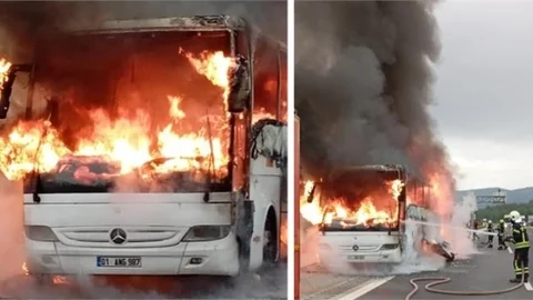 Tarsus'ta yolcu otobüsü yandı