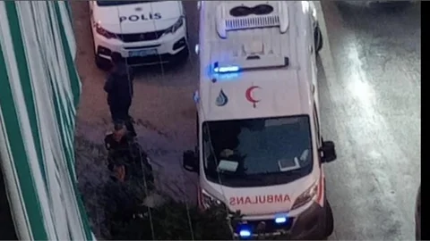 MERSİN'DE YAŞLI BİR KADIN EVİNDE ÖLÜ BULUNDU