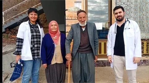 ENGELLİ, YAŞLI VE YATAĞA BAĞIMLI VATANDAŞLAR EVLERİNDE MUAYENE EDİLDİ