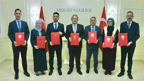 VALİ PEHLİVAN, DEZENFORMASYONLA MÜCADELE KURUMLAR ARASI İŞ BİRLİĞİ PROTOKOLÜ İMZA TÖRENİNE KATILDI