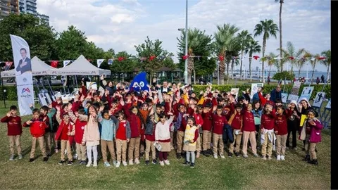 BÜYÜKŞEHİR, ‘DÜNYA ÇOCUK HAKLARI GÜNÜ’NDE BİR DİZİ ATÖLYE VE ETKİNLİK DÜZENLEDİ