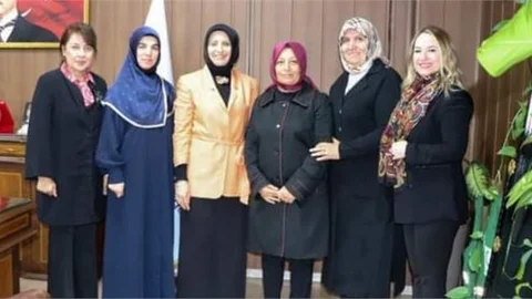 MERSİN MÜFTÜLÜĞÜ'NDEN, MERSİN MİLLİ EĞİTİM MÜDÜRLÜĞÜ'NE ÖĞRETMENLER GÜNÜ KUTLAMA ZİYARETİ