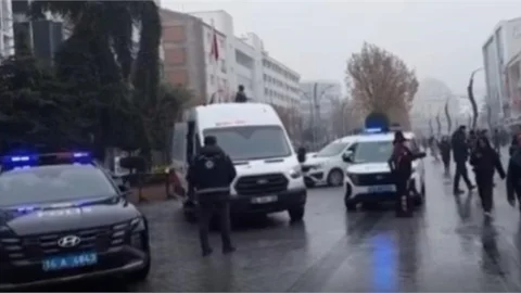 55 Göçmen Kaçakçılığı Organizatörü ve Bin 626 Düzensiz Göçmen Yakalandı