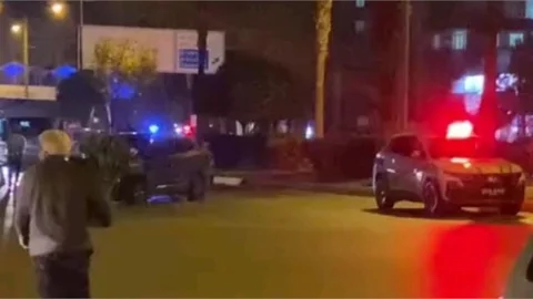 MERSİN'DE FECİ KAZA:1 ÖLÜ 3 YARALI