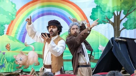 "ORGANİK KEŞİFLER" ADLI ÇOCUK TİYATROSU 5 BİN ÇOCUKLA BULUŞTU