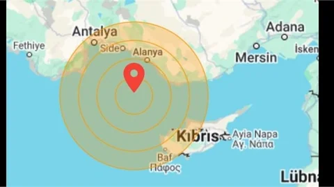 ANTALYA YİNE DEPREMLE SALLANDI: 4,6