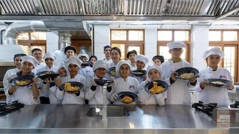 BÜYÜKŞEHİR’DEN GELECEĞİN ŞEFLERİNİ YETİŞTİREN PROJE: ‘MİNİK ELLERİN SİHRİ’