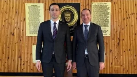 TARSUS KAYMAKAMI AKYÜZ'DEN ÇAMLIYAYLA KAYMAKAMI AVCI'YA HAYIRLI OLSUN ZİYARETİ