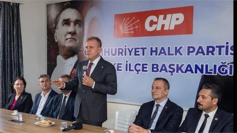 BAŞKAN SEÇER, CHP SİLİFKE İLÇE BAŞKANLIĞI’NI ZİYARET ETTİ