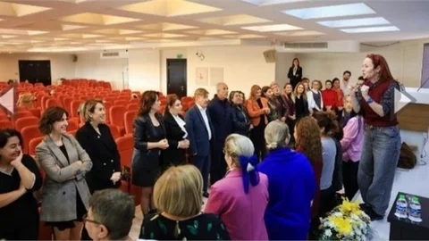 Kadınlara Şiddetle Mücadele Yöntemleri Anlatıldı