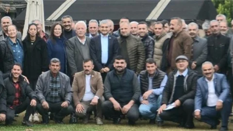 Türkiye Muhtarlar Derneği Tarsus Şubesi’nden “Dayanışma Kahvaltısı”