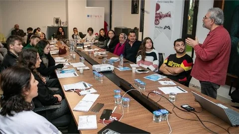 MERSİN SİNEMA OFİSİ’NDE ÖĞRENCİLERE YÖNELİK ATÖLYE GERÇEKLEŞTİRİLDİ