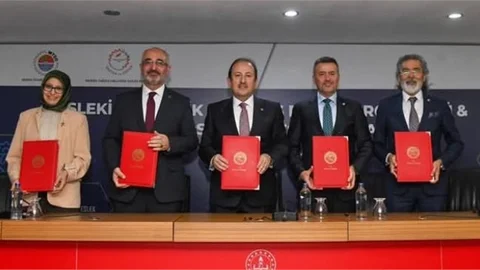 VALİ PEHLİVAN’IN KATILIMIYLA; DİJİTAL AHİLİK (DAHİ) PROJESİ LANSMANI PROTOKOLÜ İMZA TÖRENİ   GERÇEKLEŞTİRİLDİ