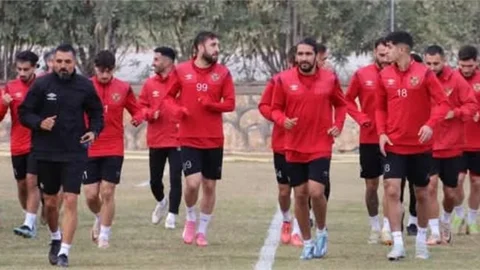 MERSİN İDMANYURDU, MORAL ARIYOR