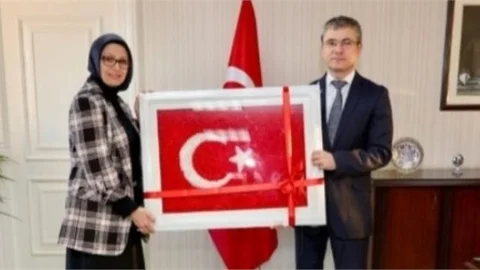 MÜDÜR DURMUŞ, İL DEFTERDAR VEKİLİ METİN UZUN'A ZİYARETTE BULUNDU