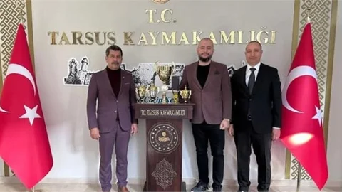 KAYMAKAM AKYÜZ, MİLLİ KUAFÖR UĞURELLİ'YI KABUL ETTİ