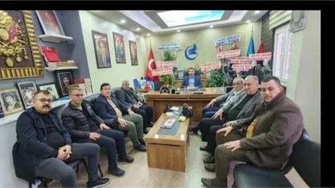 BAŞKAN IŞILAR'A MECLİS ÜYELERİNDEN ZİYARET