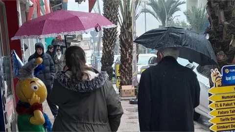 MERSİN'E KUVVETİ YAĞIŞ UYARISI