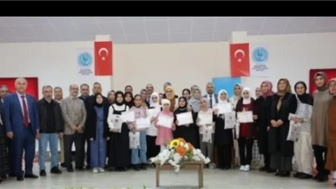 FAZİLET DURMUŞ "GENÇ NİDA KURAN-I KERİM'İ GÜZEL OKUMA YARIŞMASI" İL FİNALİNE KATILDI