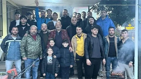 BAŞKAN ERDOĞAN'DAN MORAL YEMEĞİ