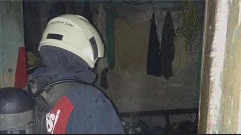 ÇAMLIYAYLA'DA EV YANGINI