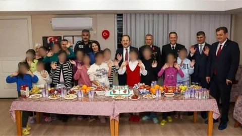 VALİ PEHLİVAN'DAN ÇOCUK EVLERİ SİTESİ İLE HASTANE ZİYARETİ