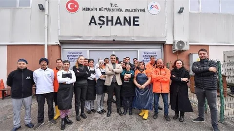 BÜYÜKŞEHİR, SOSYAL HİZMETLERLE ONBİNLERCE VATANDAŞIN HAYATINA DOKUNDU