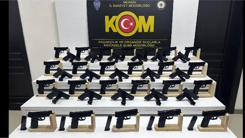 MERSİN'DE KAÇAK SİLAH TİCARETİ YAPAN 2 KİŞİ YAKALANDI