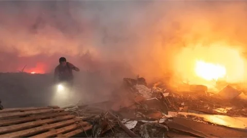 BÜYÜKŞEHİR İTFAİYESİ 2024’TE DE GECE GÜNDÜZ DEMEDEN MERSİNLİLER İÇİN ÇALIŞTI