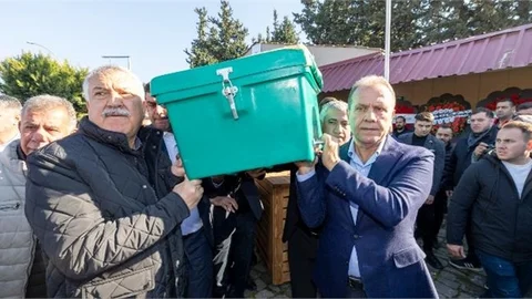 BAŞKAN SEÇER, HALASINI SON YOLCULUĞUNA UĞURLADI