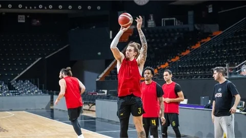 MERSİNSPOR 2. YARIYA GALİBİYETLE BAŞLAMAK İSTİYOR