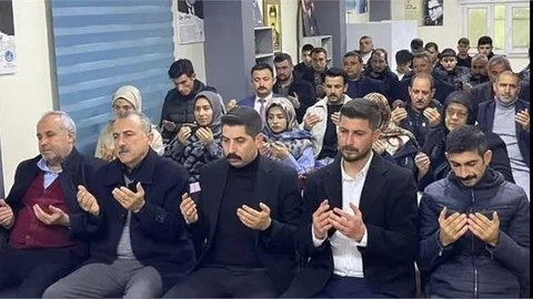 ÜLKÜ OCAKLARI TARSUS İLÇE BAŞKANLIĞI'NDAN 6 ŞUBAT ANMA PROGRAMI