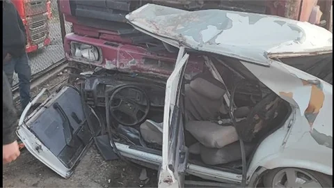 TARSUS’TA FECİ KAZA:1 KİŞİ YAŞAMINI YİTİRDİ