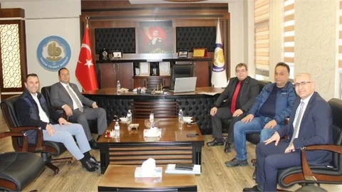 Karadağ ve Ateş, Tarsus Ticaret Borsası’nı Ziyaret Etti