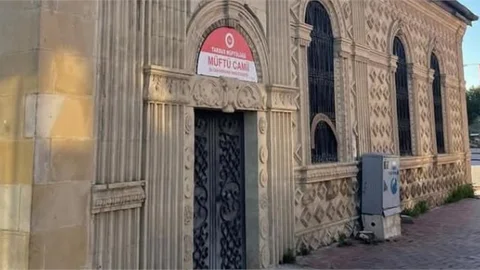 TARSUS'TA MÜFTÜ CAMİİ YENİDEN İBADETE AÇILDI