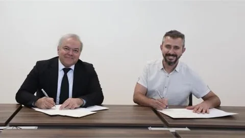 Tarsus Üniversitesi ile Toros Havacılık ve Doğa Sporları Kulübü Arasında İş Birliği Protokolü İmzalandı