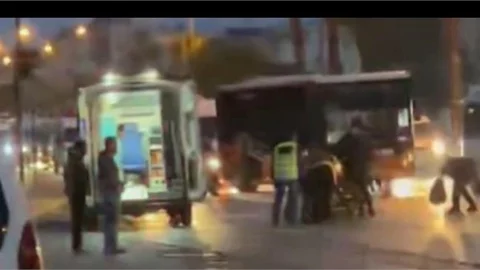 MERSİN'DE TANKERİN ÇARPTIĞI YAYA YARALANDI